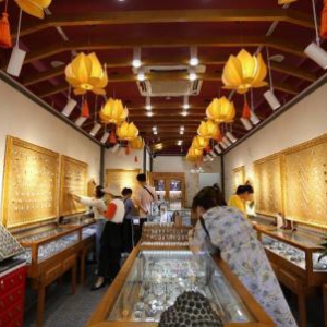 传统新生，银世之家匠心筑梦，千年文化璀璨再现