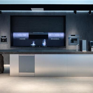 新科技豪华主义：COLMO冰箱联合海思打造全球首款星闪感知冰箱，颠覆性创新冰箱交互模式