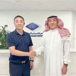 独家专访丨封面人物 ：“孤勇者”宋理