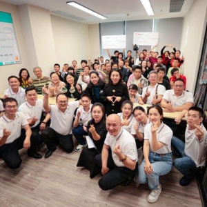 泰得思科技有限公司携手握手世界举办国际残疾人日公益活动