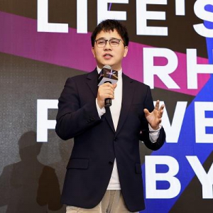 鱼跃医疗首届开发者大会在宁举行，科技引领医械应用未来