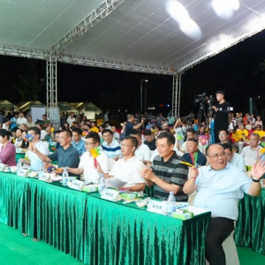 "福寿连州·甜蜜有梨"2025连州水晶梨采摘系列活动顺利起航！