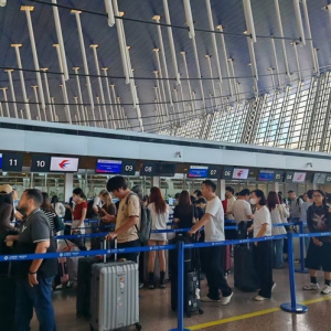 东航2025暑运收官：累计执行航班19.4万班次，出入境航班再创新高