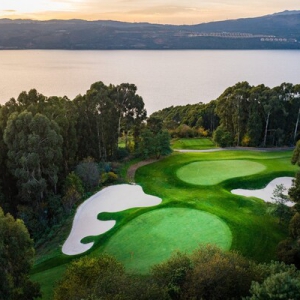 春城湖畔度假村斩获中国十佳高尔夫度假村榜首