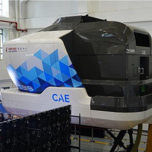 东航接收并启用全球航司首台C919飞行模拟机