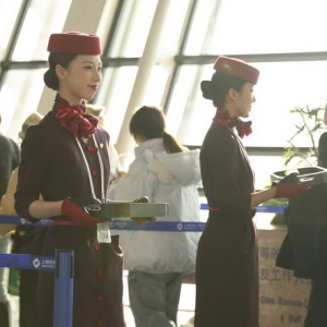 上海航空开展成立四十周年主题航班活动