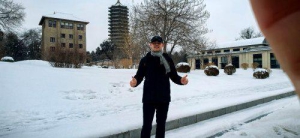 拓必得工具总经理邹云志带领员工到北大学习培训