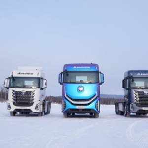 10分钟除霜+11分钟升温至15℃！欧曼银河纯电重卡极寒测试 守护运输舒适安全